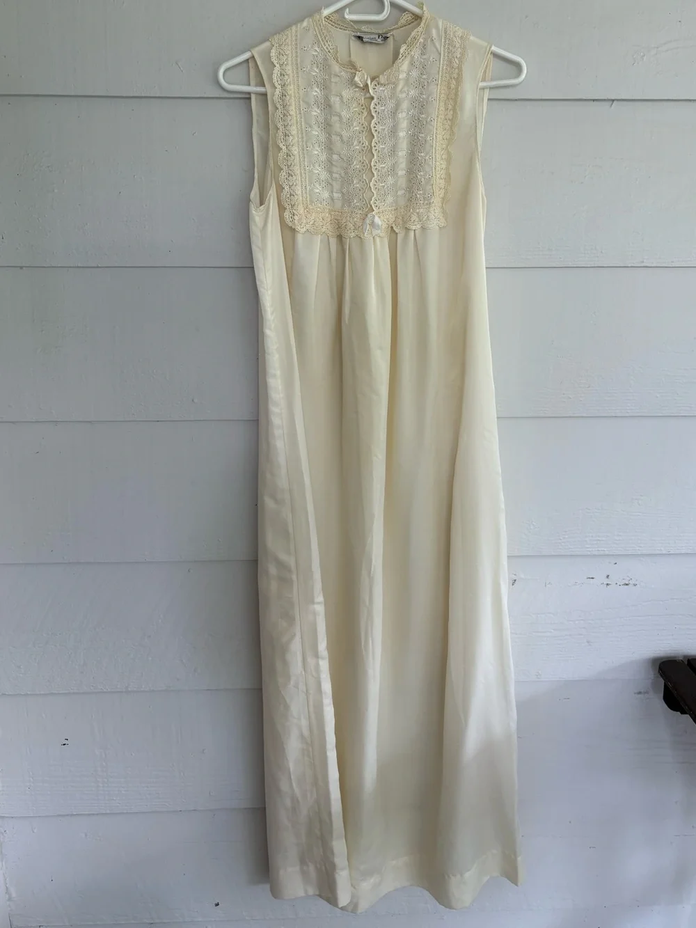 Vintage Christian Dior Lingerie Ivory Lace Nightgown Slip Dress 70-80s Coquette - Picture 1 of 9